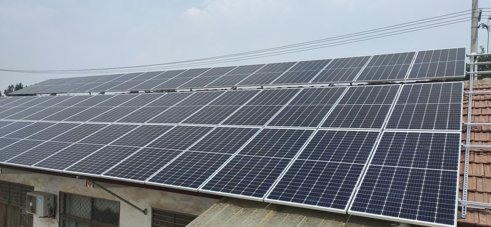 ���̰���